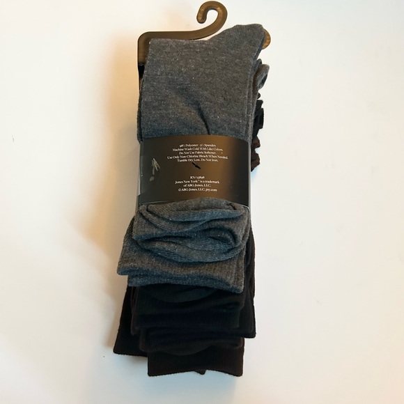Jones New York Woman’s Crew Socks 6 Pairs Black, Brown & Grey Solid Size 5 -10 - Picture 3 of 5
